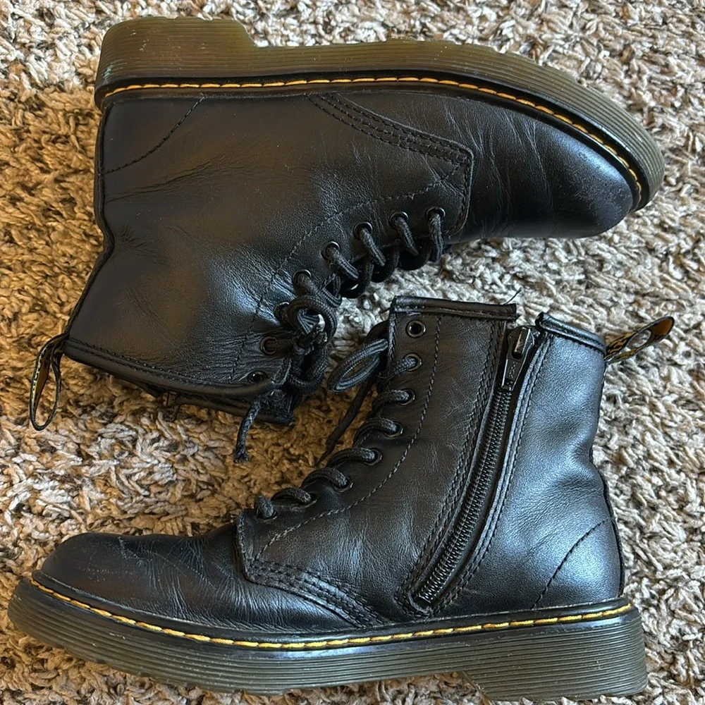 Dr Martens Kids Black Leather‎ Lace Boots Size 3